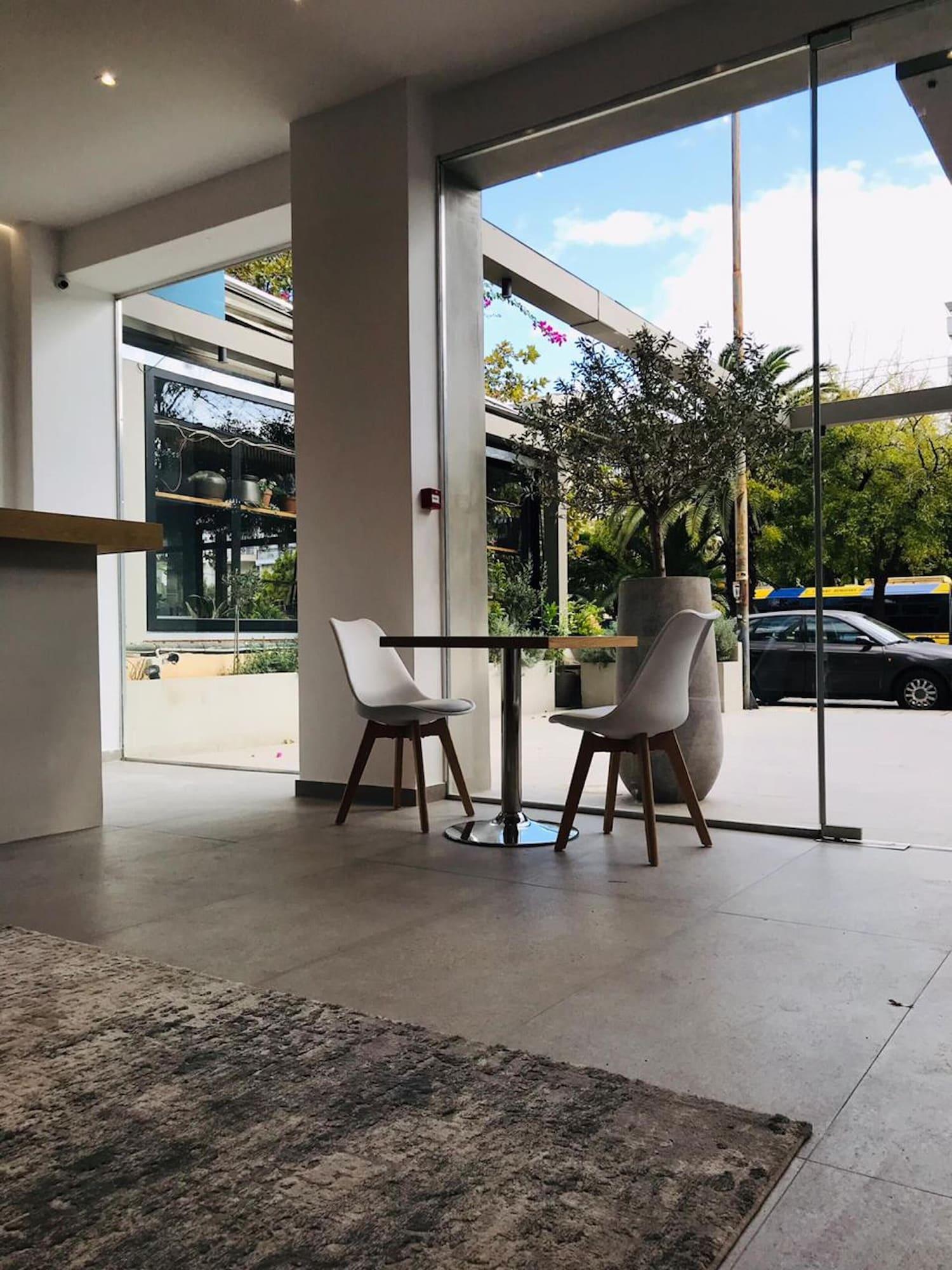 ホテル The Convo Athens Riviera エクステリア 写真